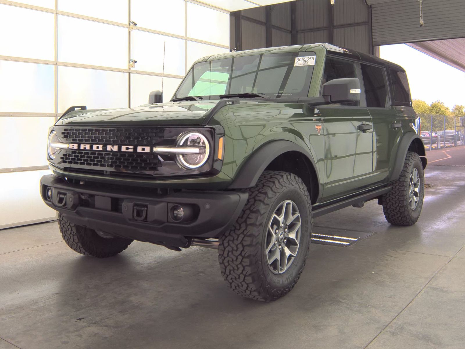 FORD BRONCO - 1