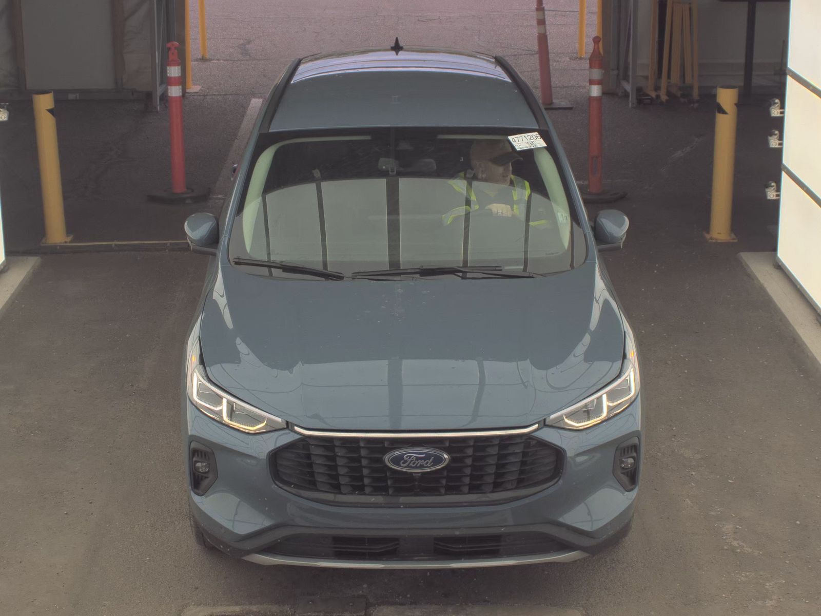 FORD ESCAPE - 3
