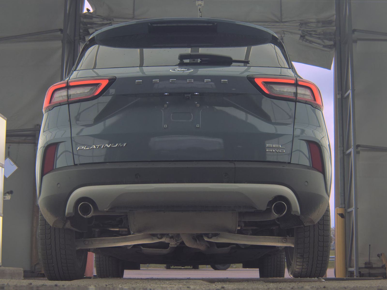 FORD ESCAPE - 8