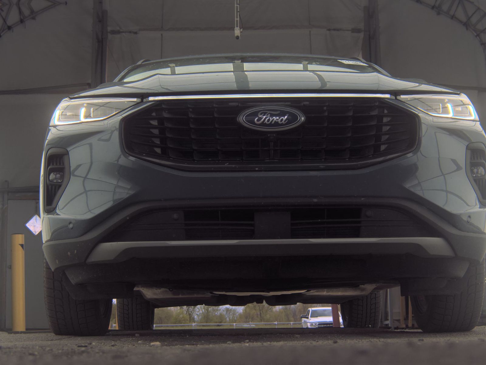 FORD ESCAPE - 4