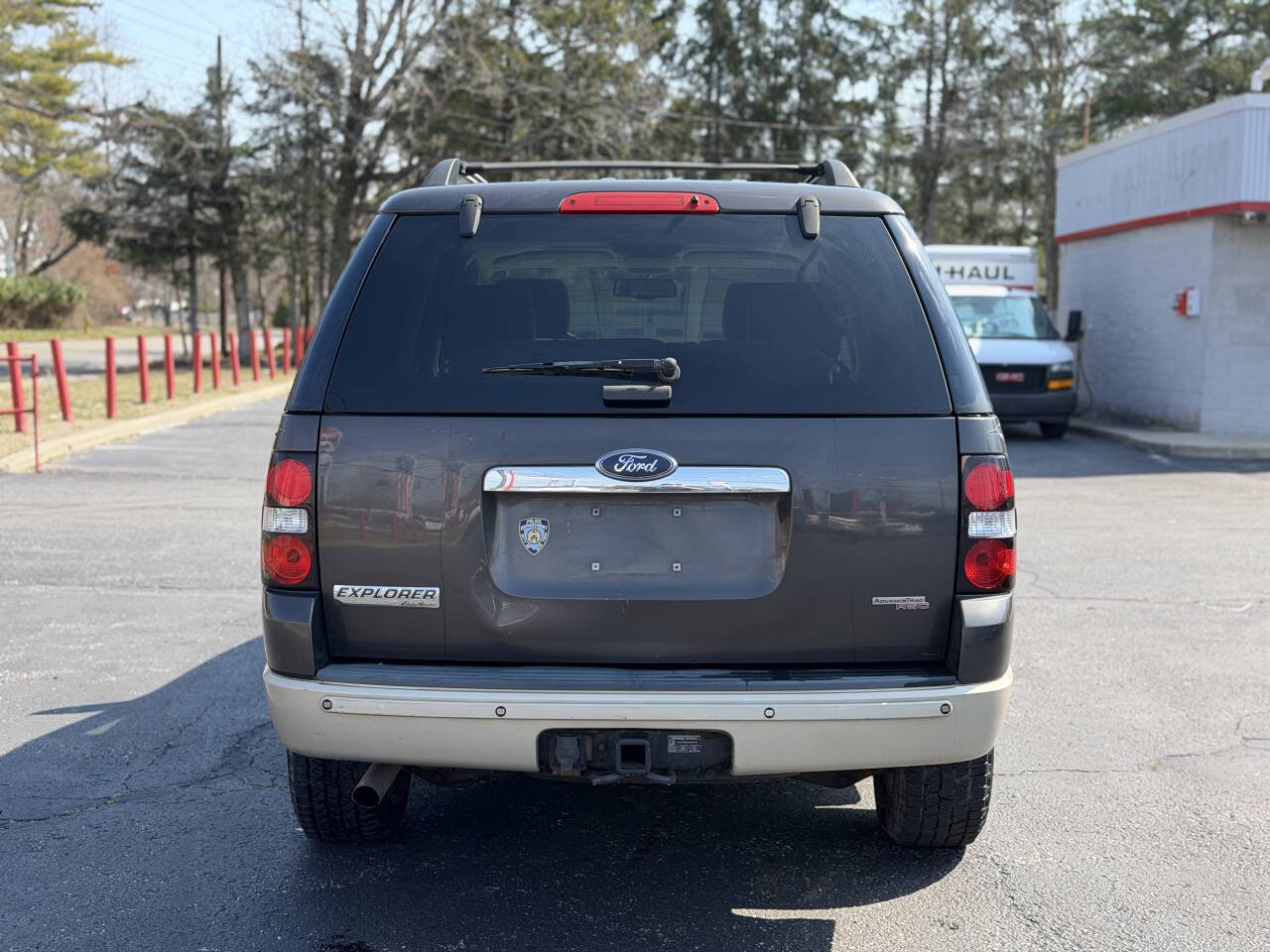 FORD EXPLORER - 4