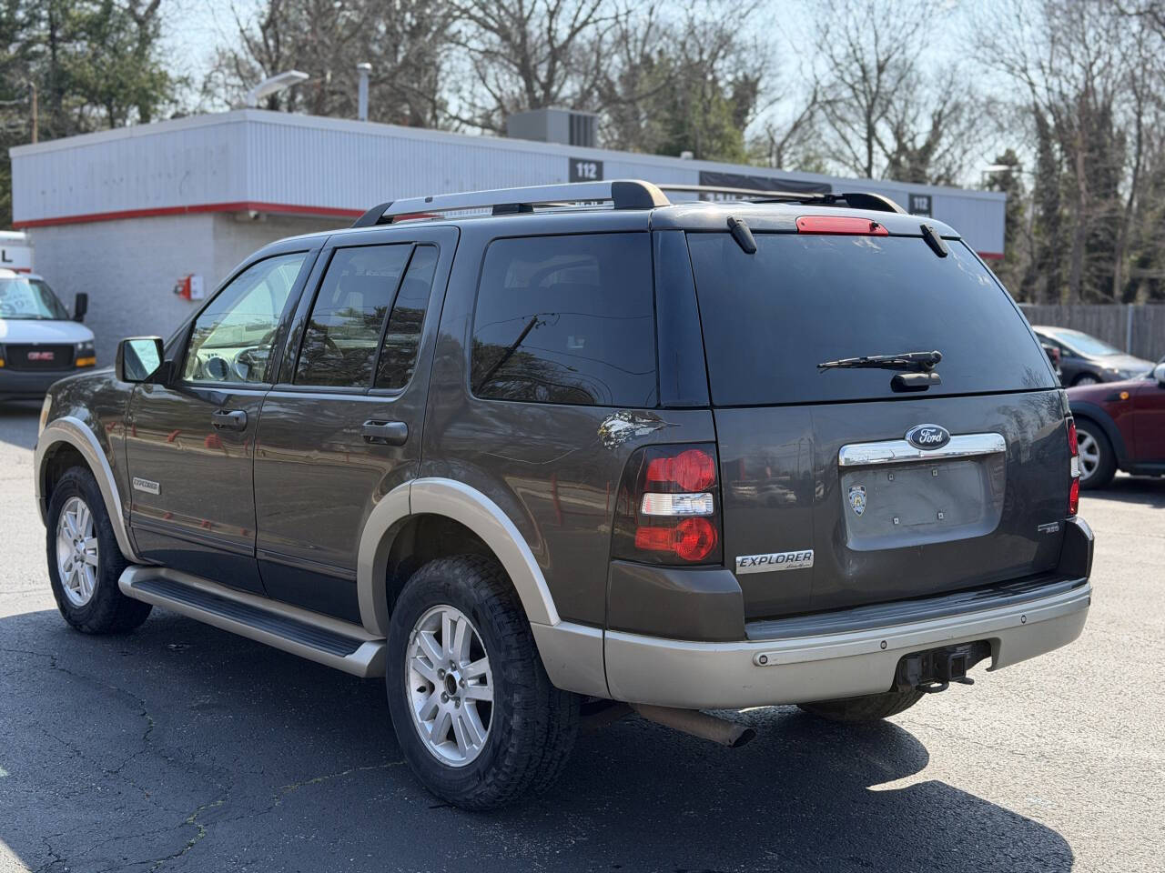 FORD EXPLORER - 5