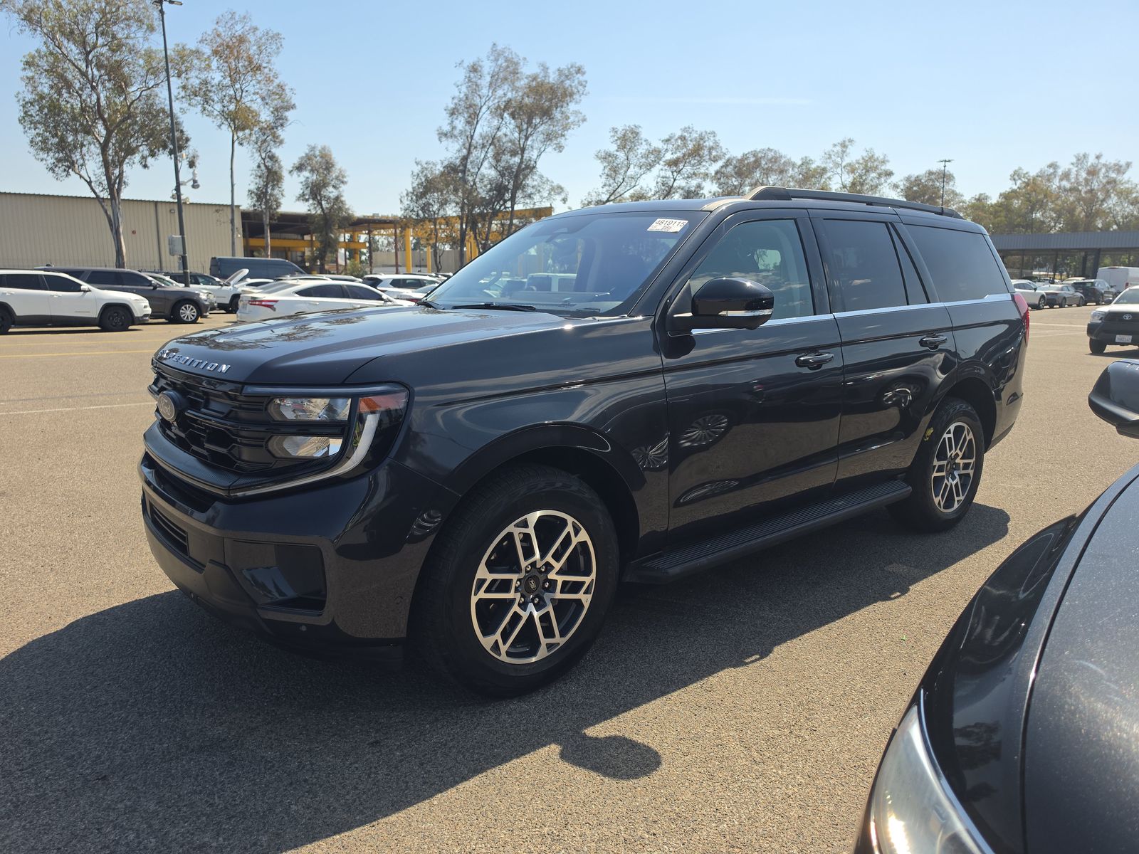 FORD EXPEDITION - 1
