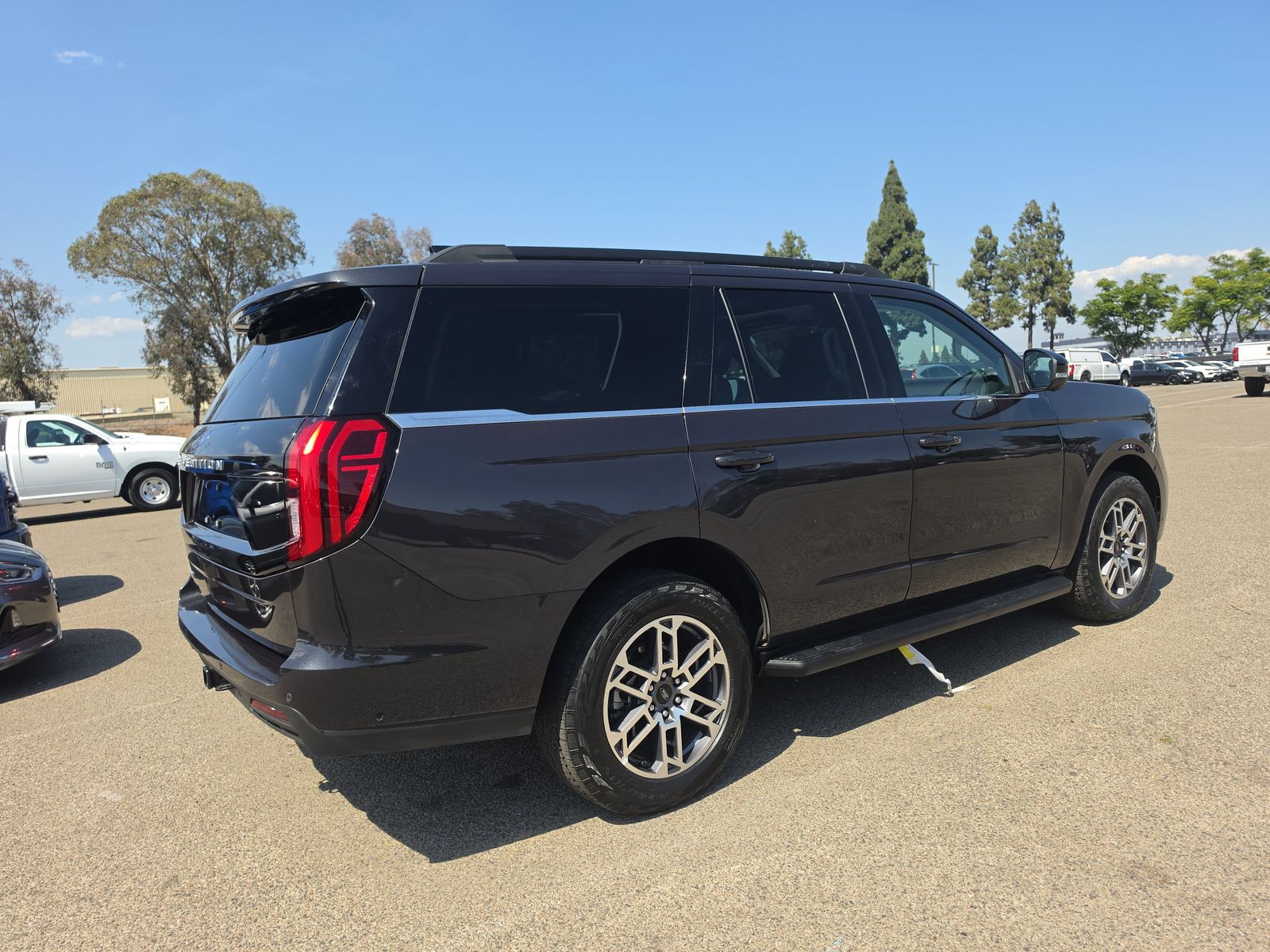 FORD EXPEDITION - 5