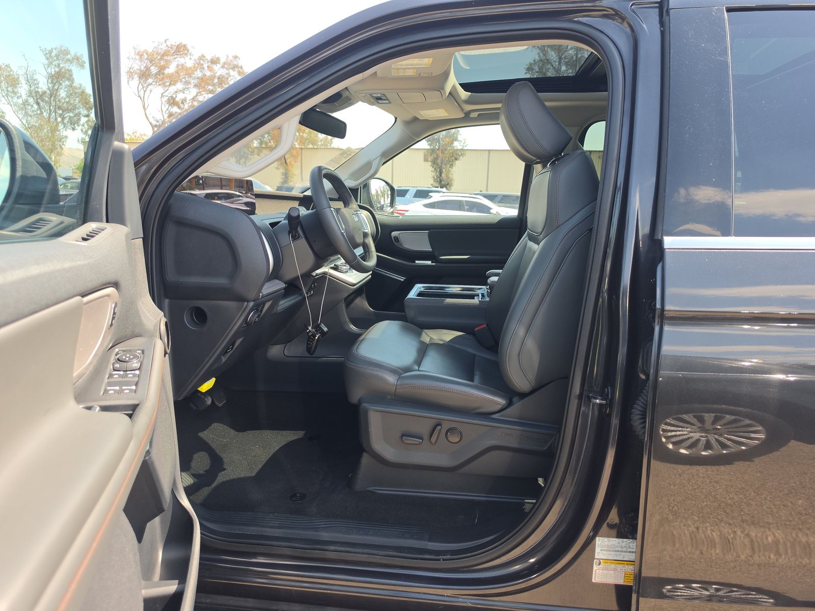 FORD EXPEDITION - 8