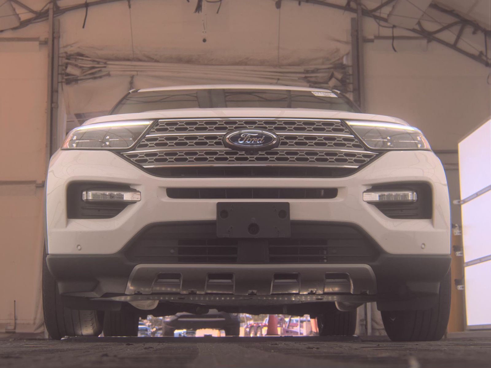 FORD EXPLORER - 4
