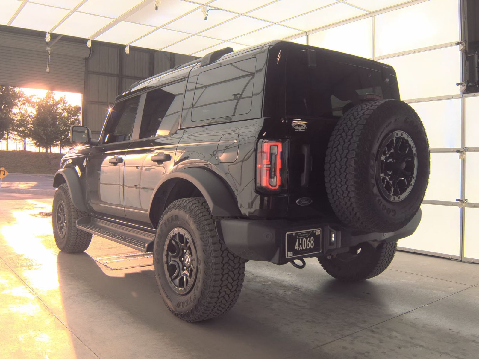 FORD BRONCO - 9