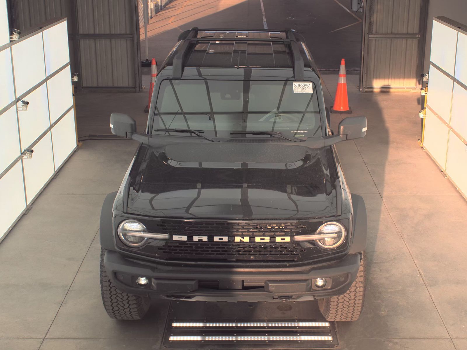 FORD BRONCO - 3