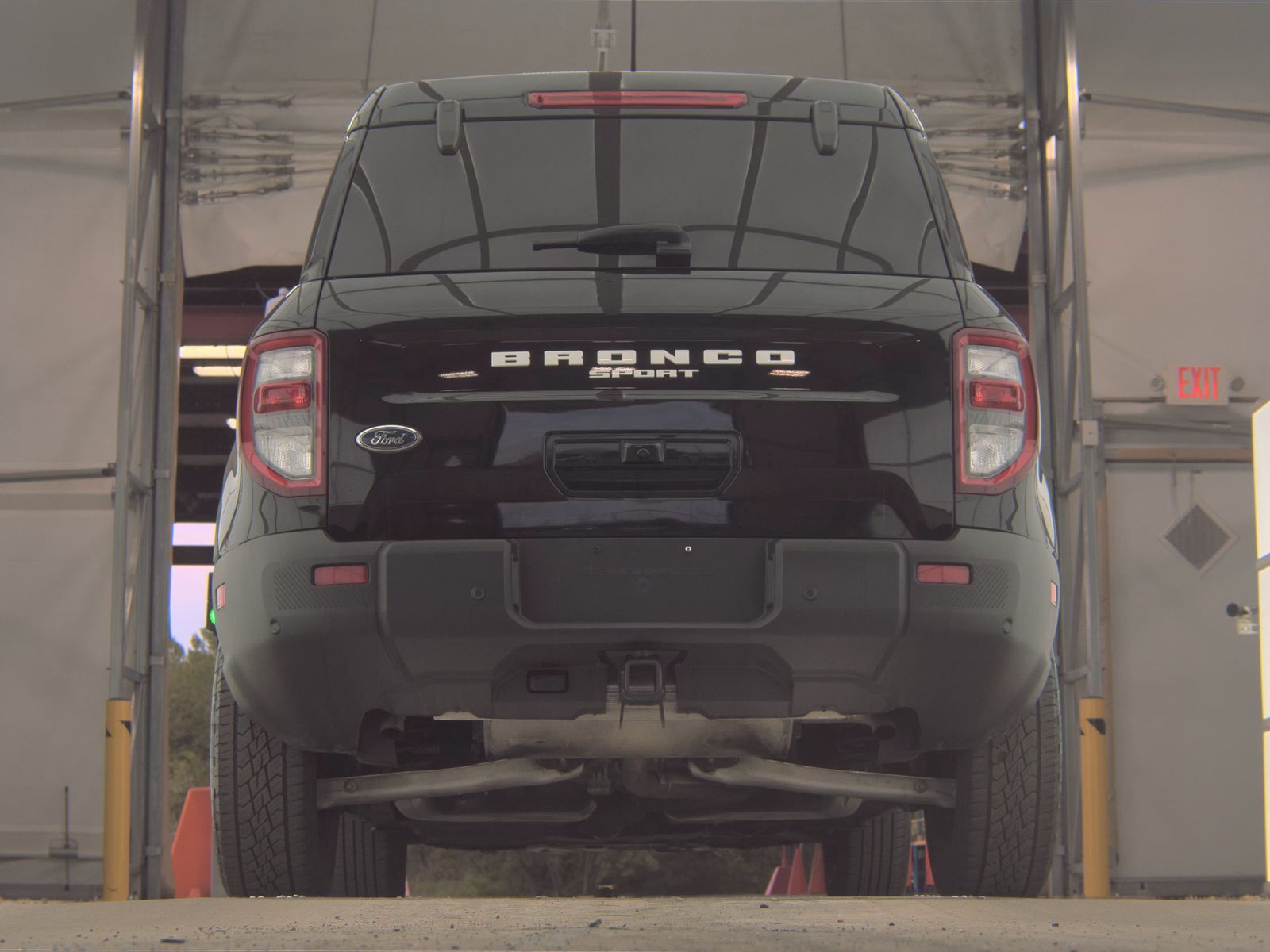 FORD BRONCO - 8
