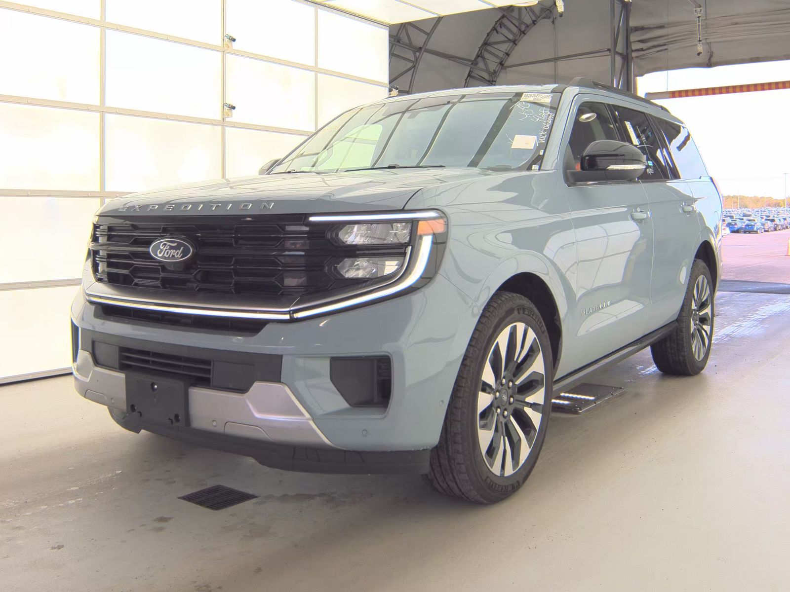 FORD EXPEDITION - 1