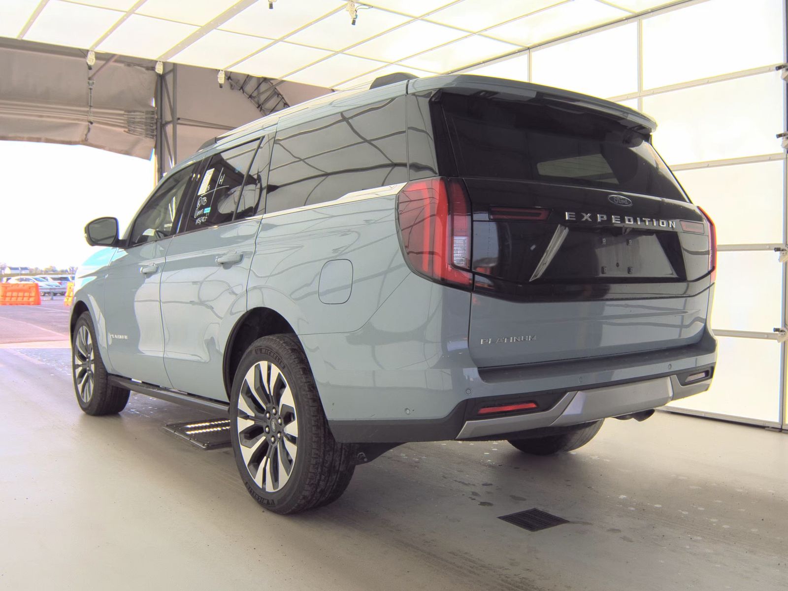 FORD EXPEDITION - 9