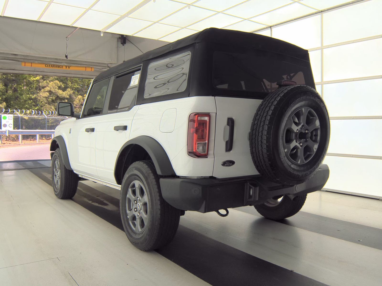 FORD BRONCO - 7