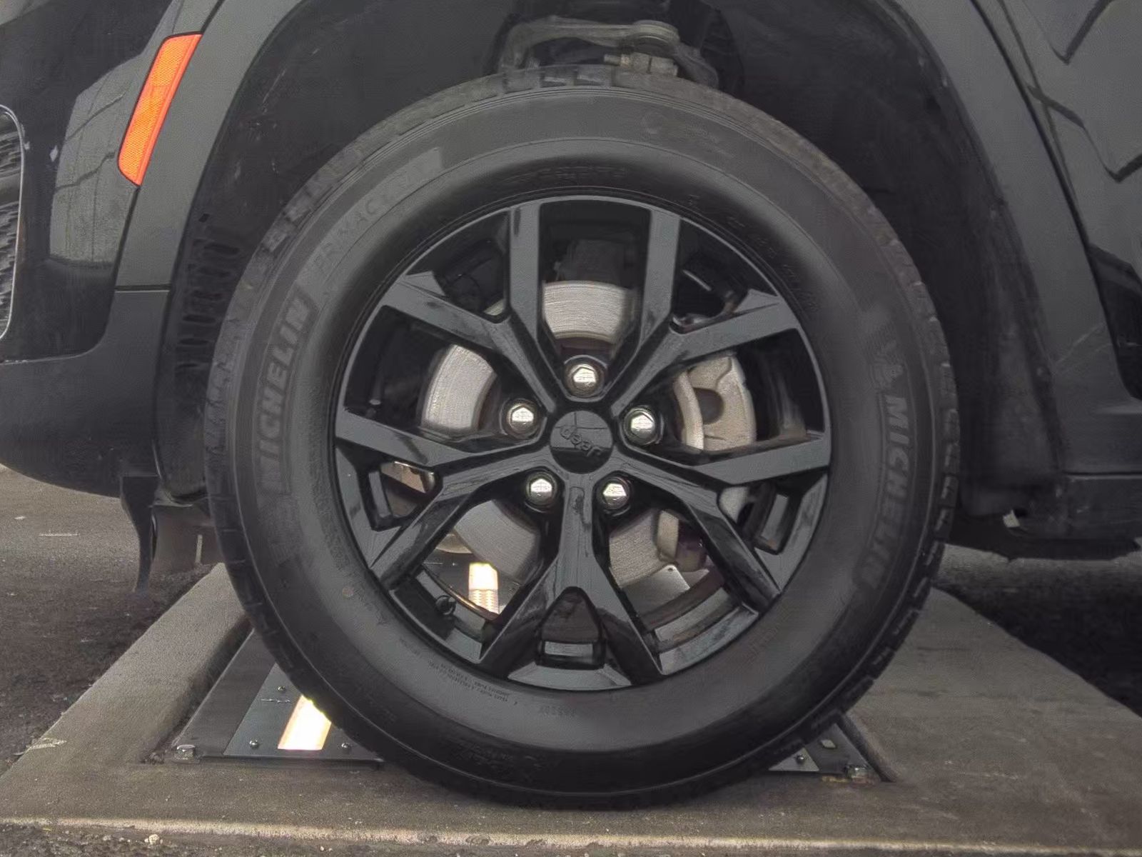 2024 Jeep Grand Cherokee Altitude RWD