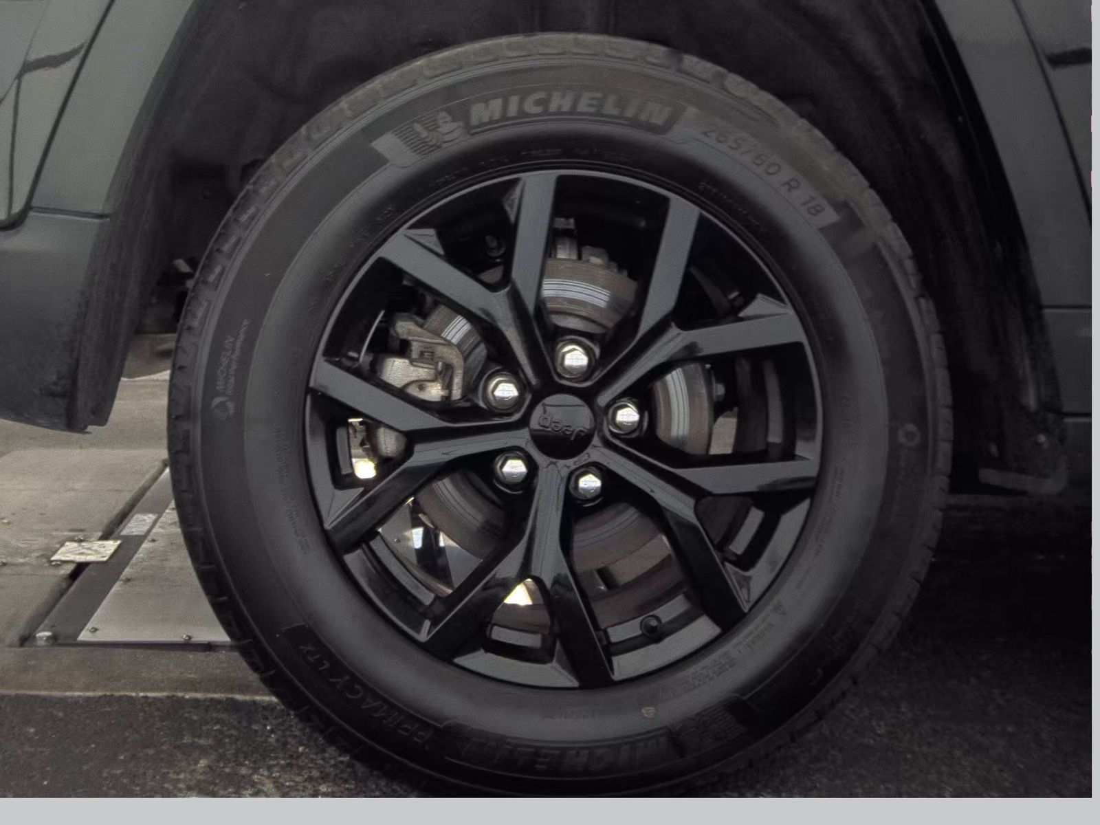 2024 Jeep Grand Cherokee Altitude RWD