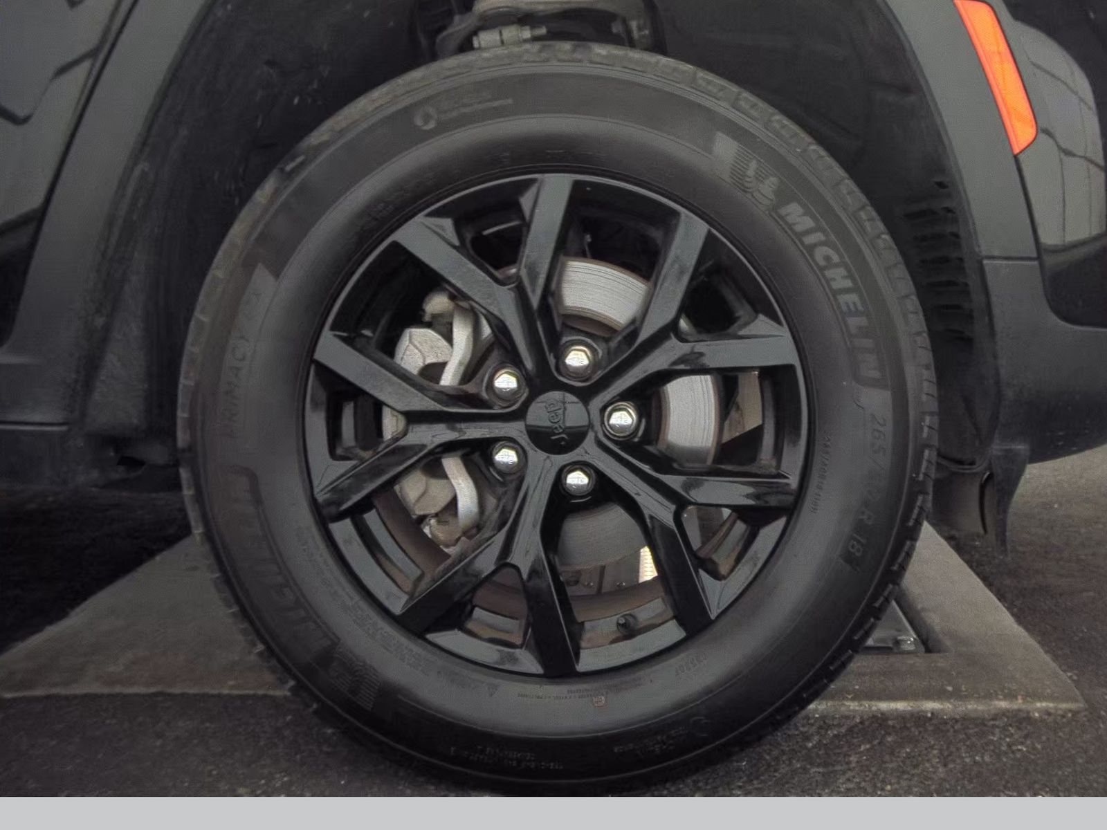 2024 Jeep Grand Cherokee Altitude RWD