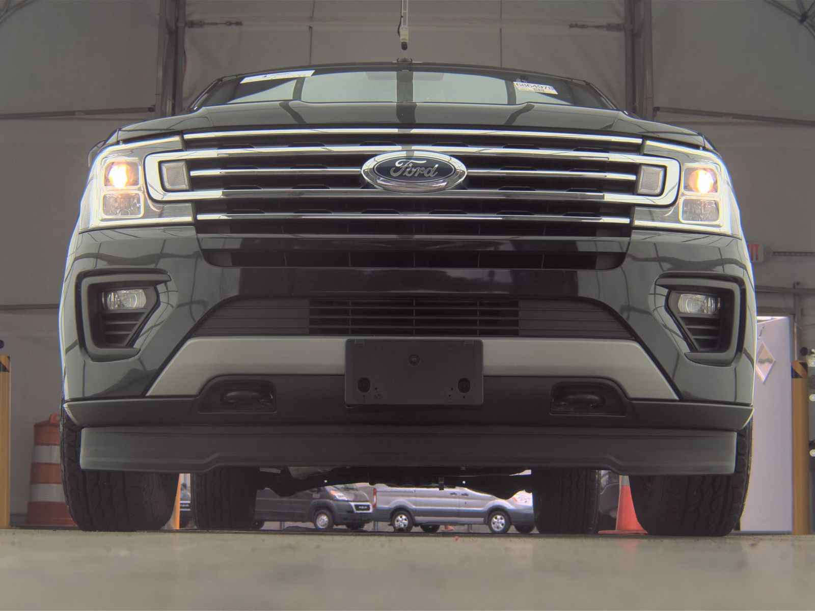 FORD EXPEDITION MAX - 4