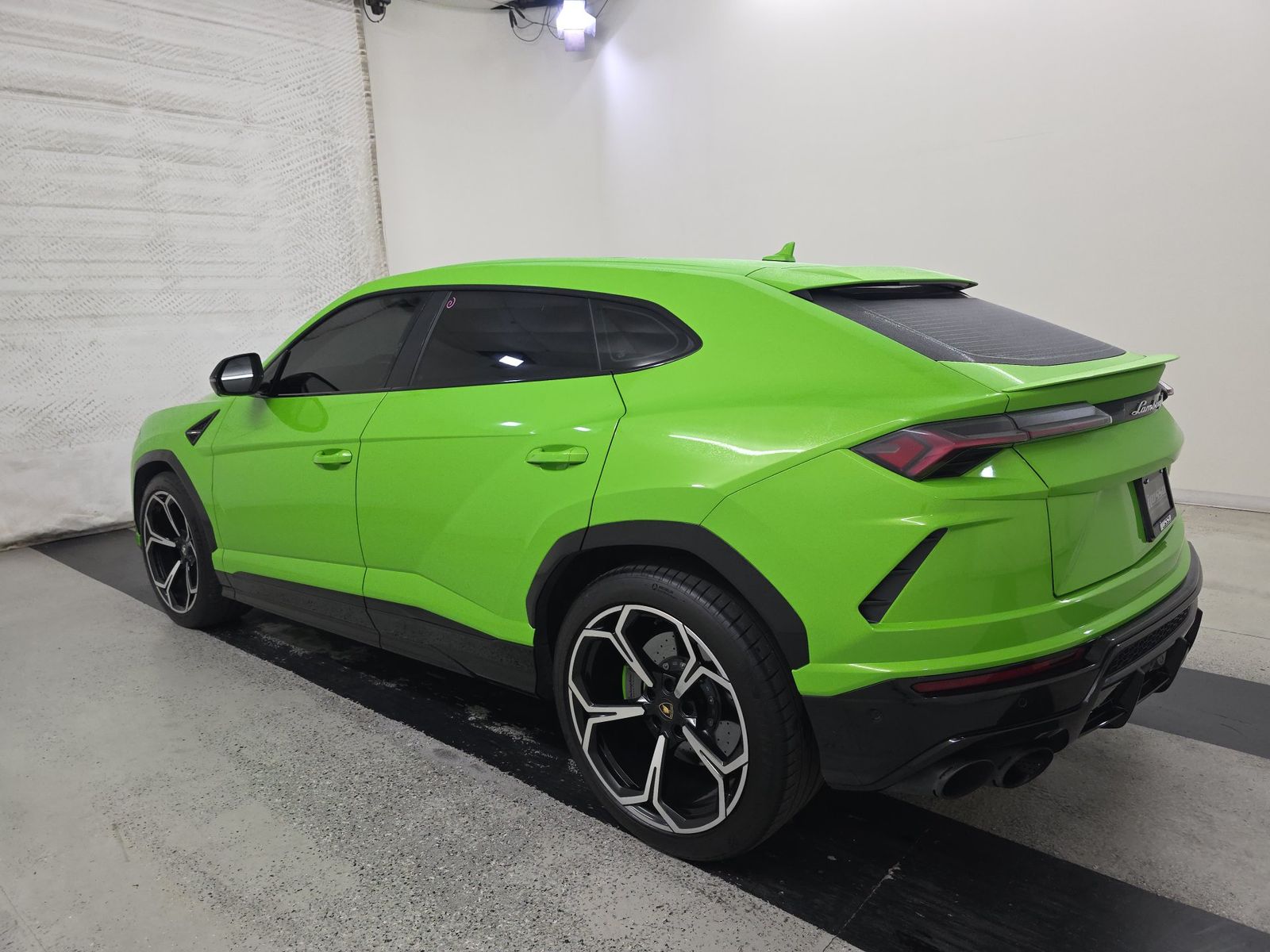 2021 Lamborghini Urus Base AWD