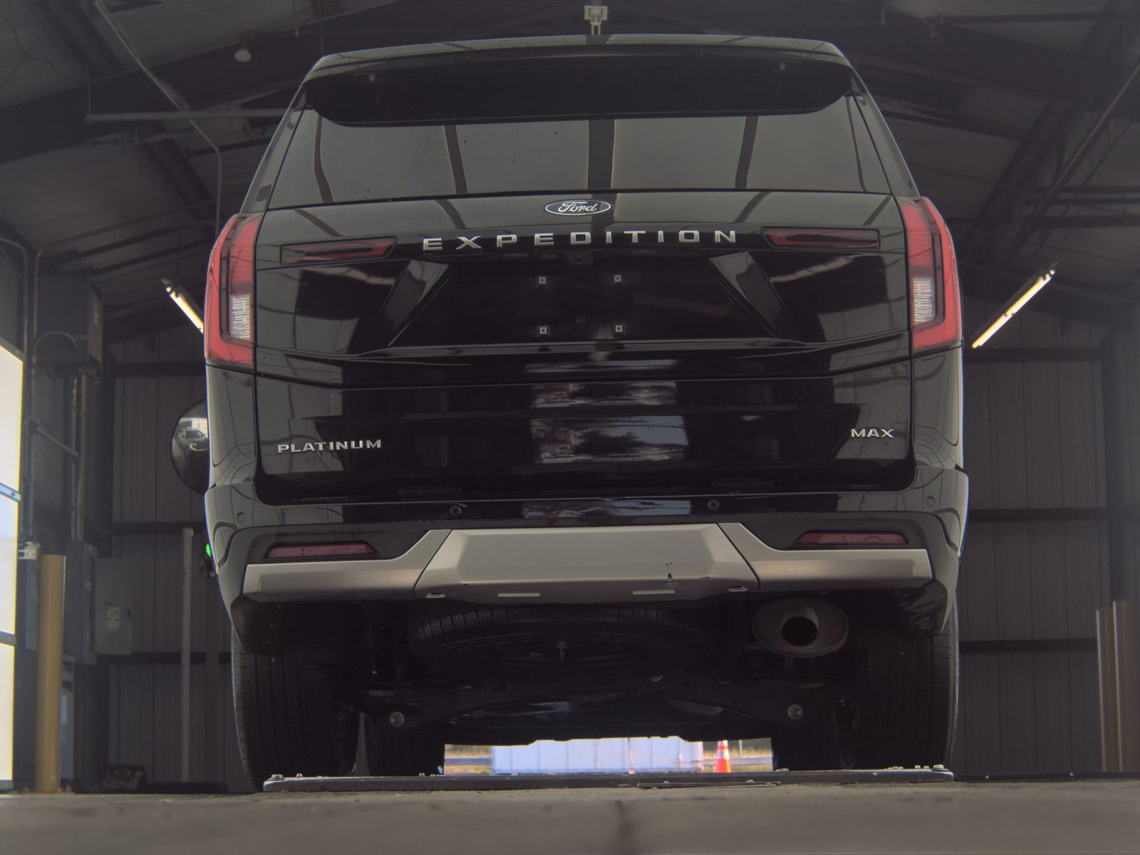 FORD EXPEDITION MAX - 8