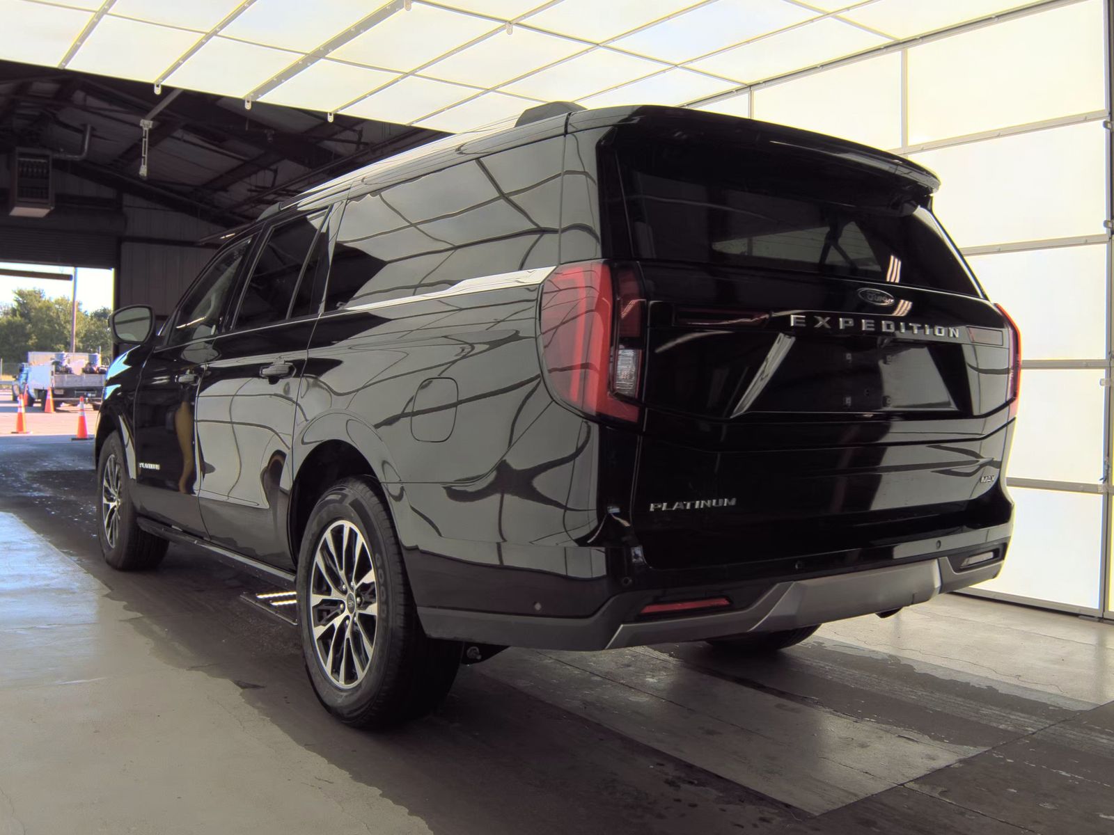 FORD EXPEDITION MAX - 9