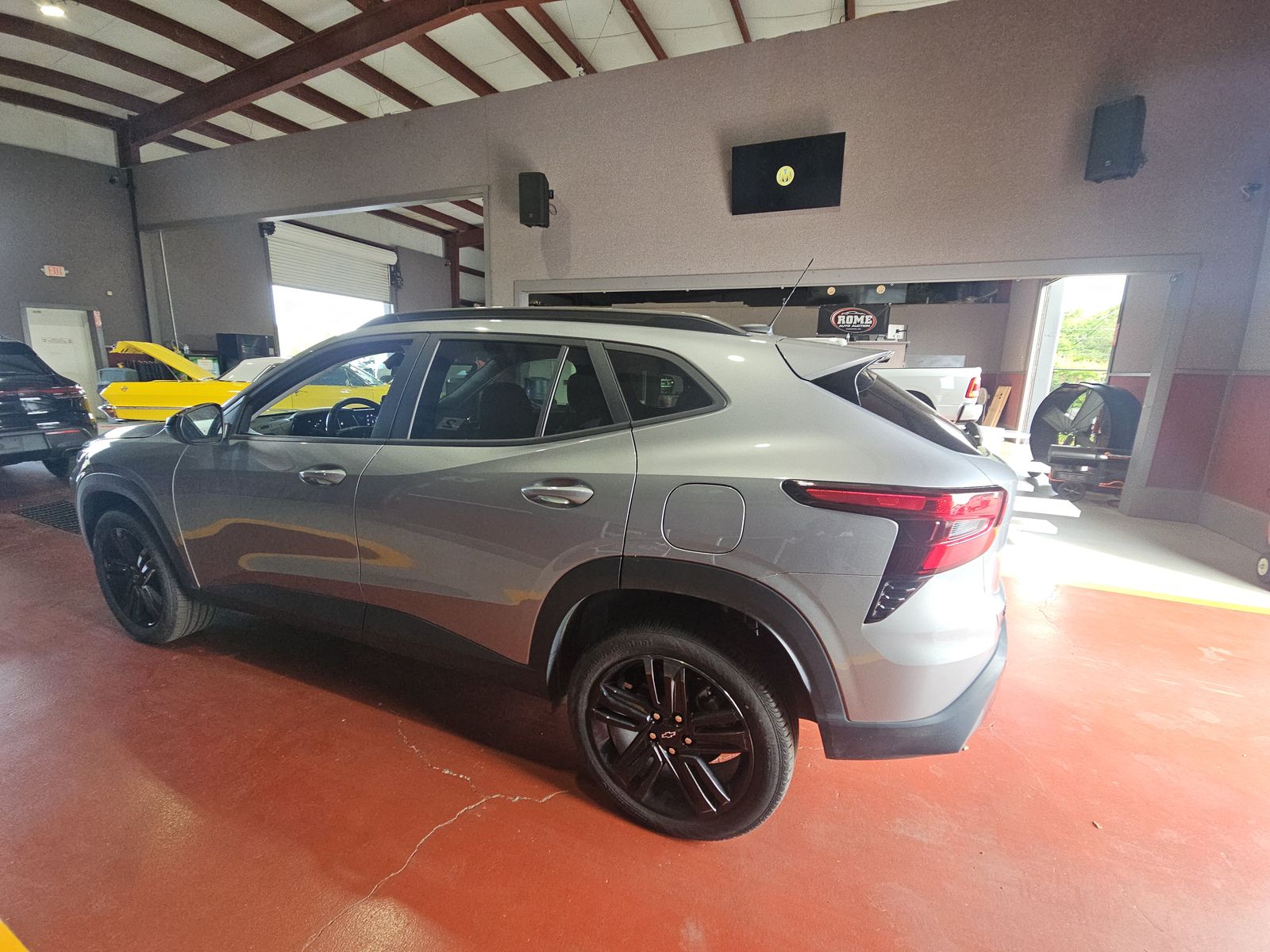 CHEVROLET TRAX - 7