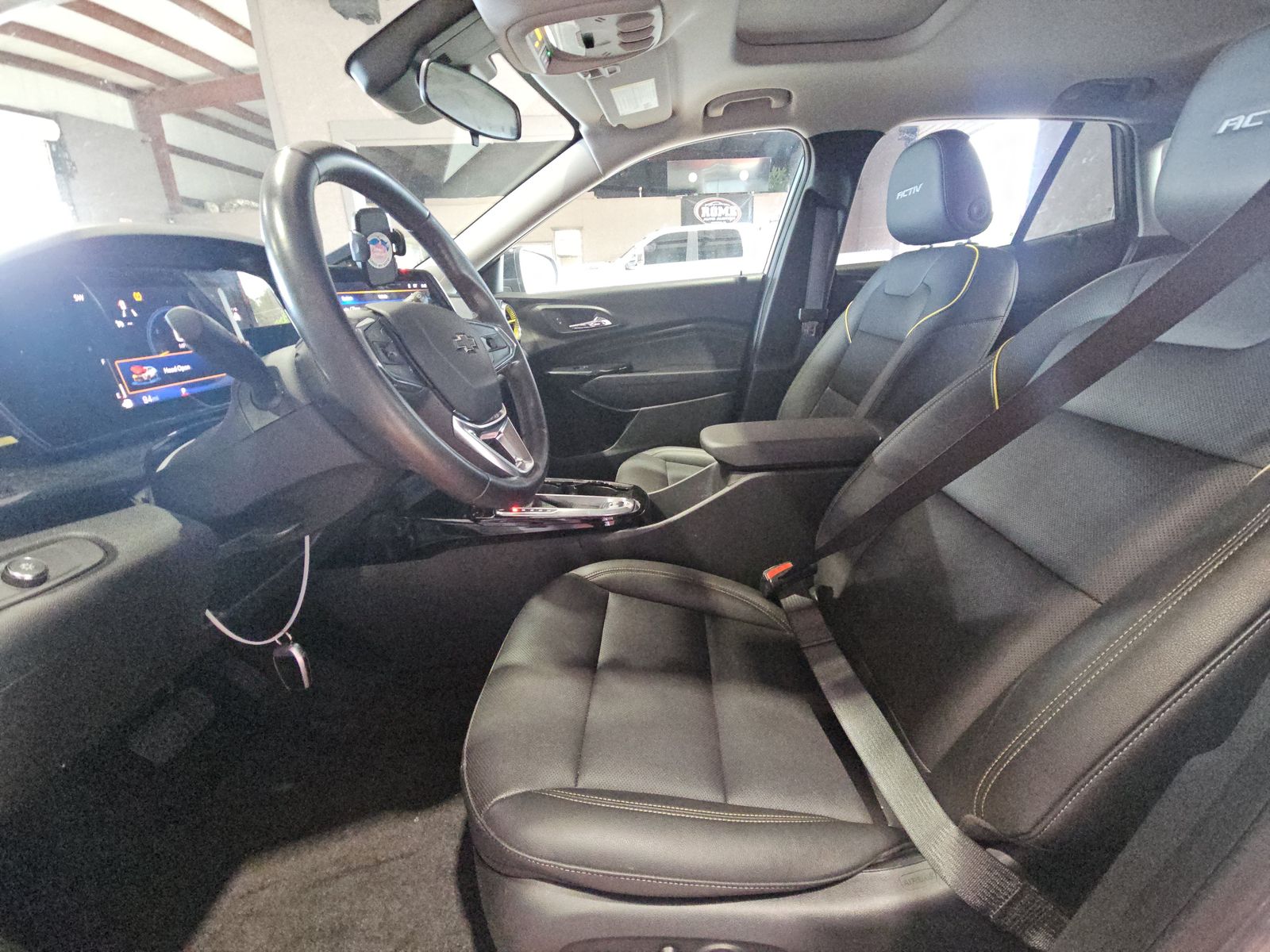 CHEVROLET TRAX - 8