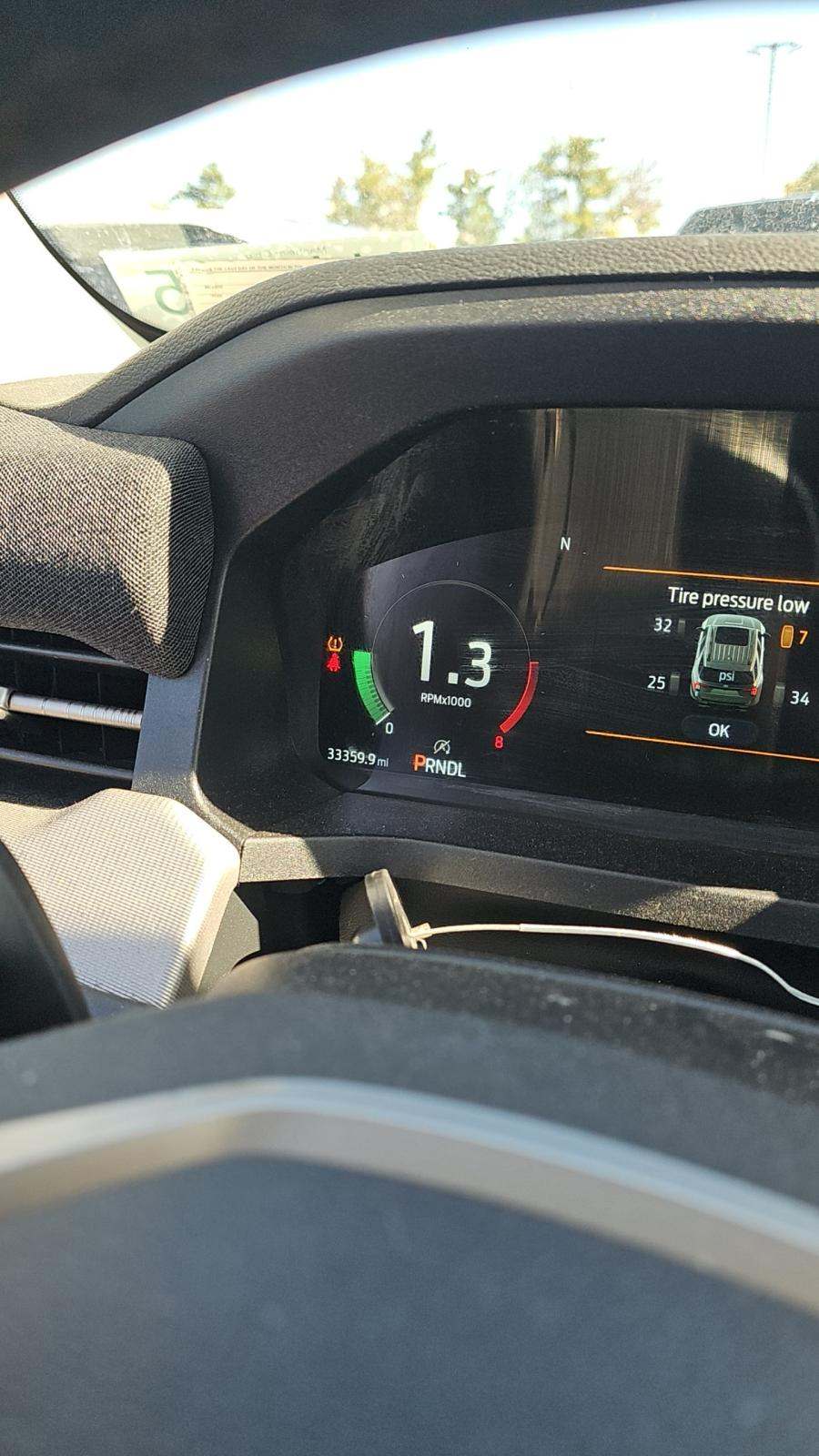 2025 Ford Explorer Active AWD