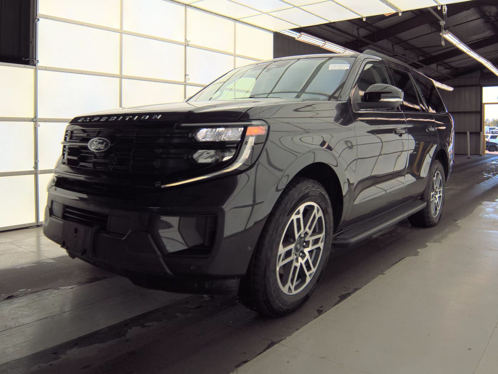 FORD EXPEDITION - 1