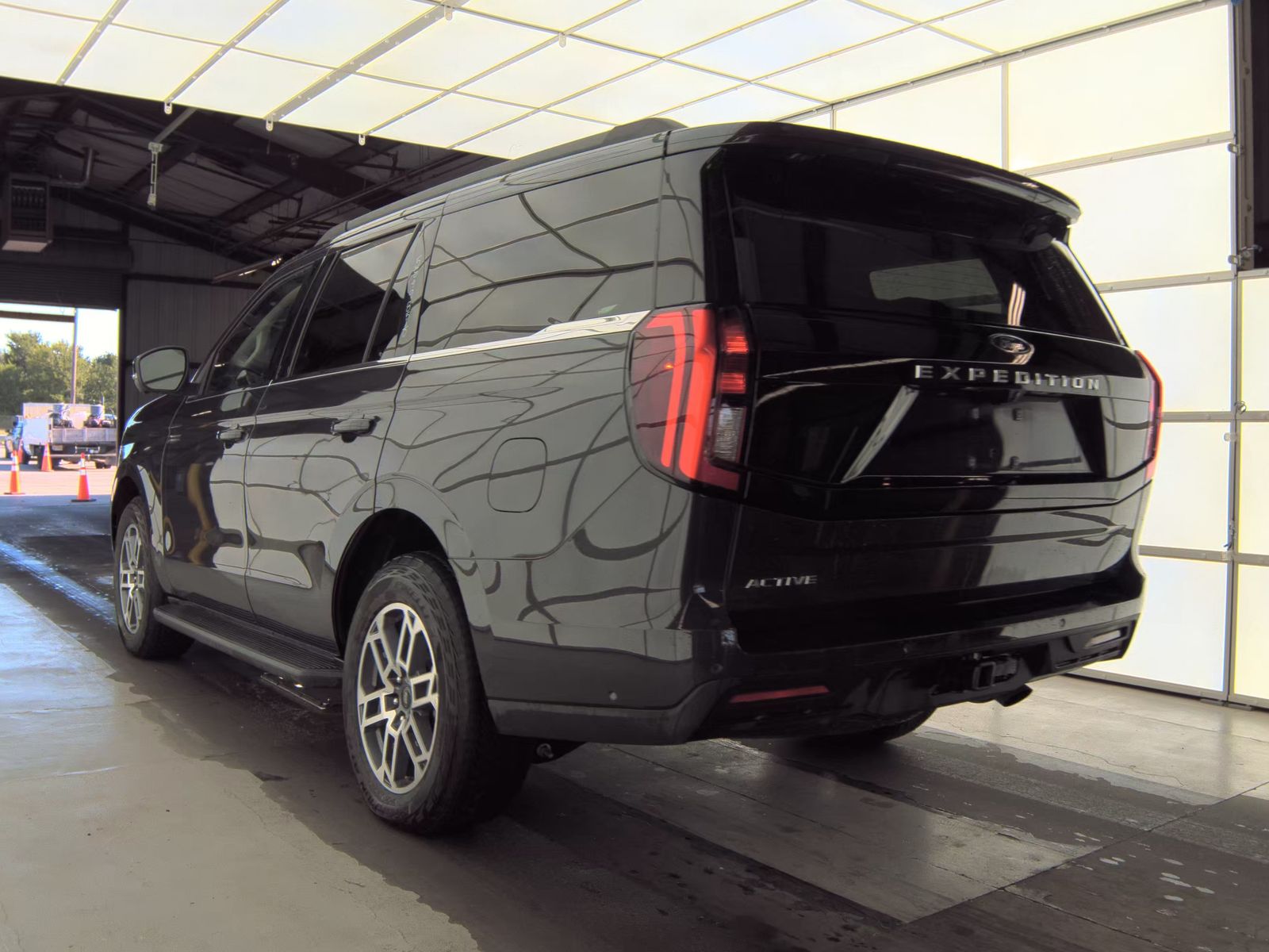 FORD EXPEDITION - 9