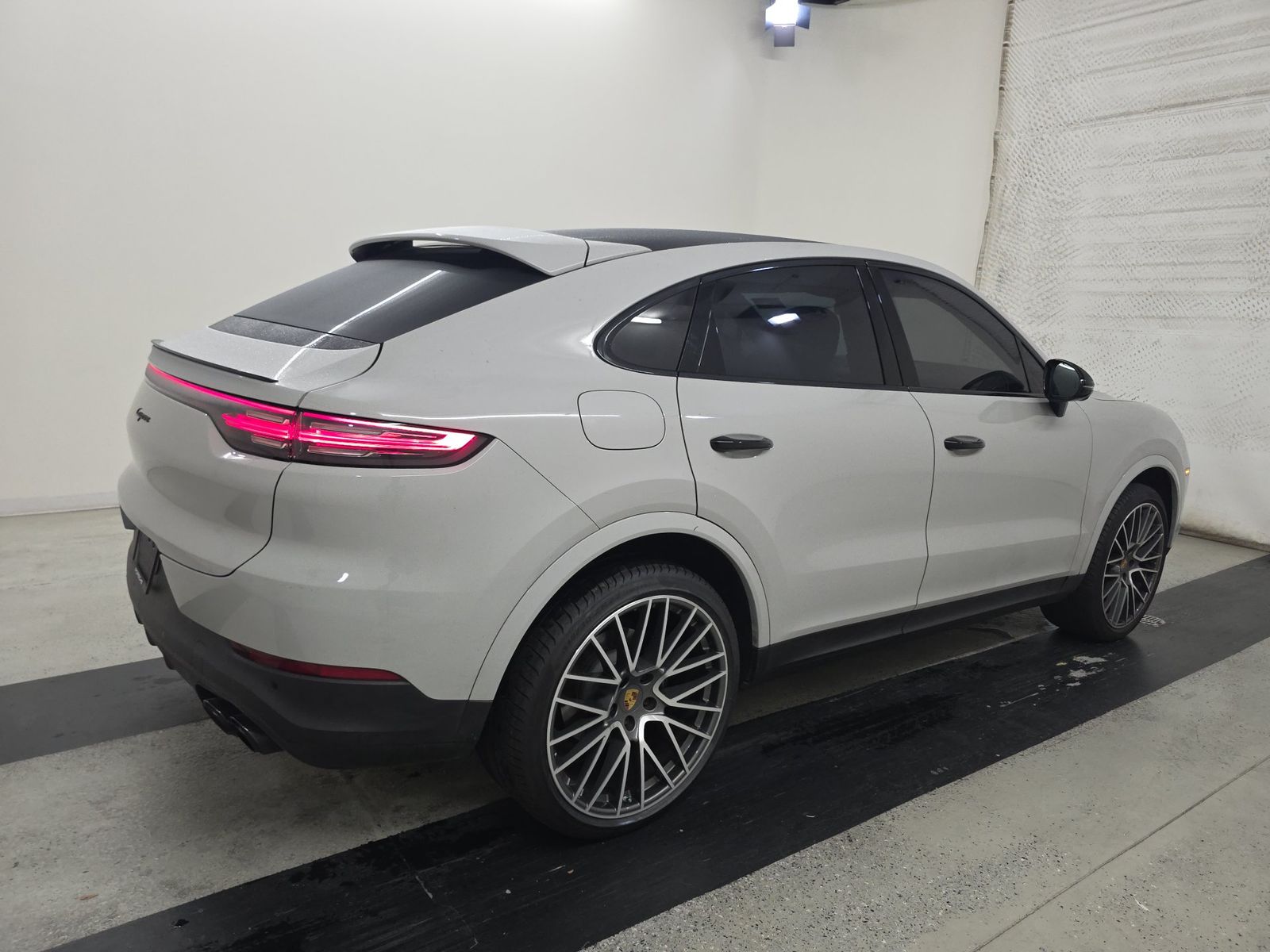 PORSCHE CAYENNE - 5