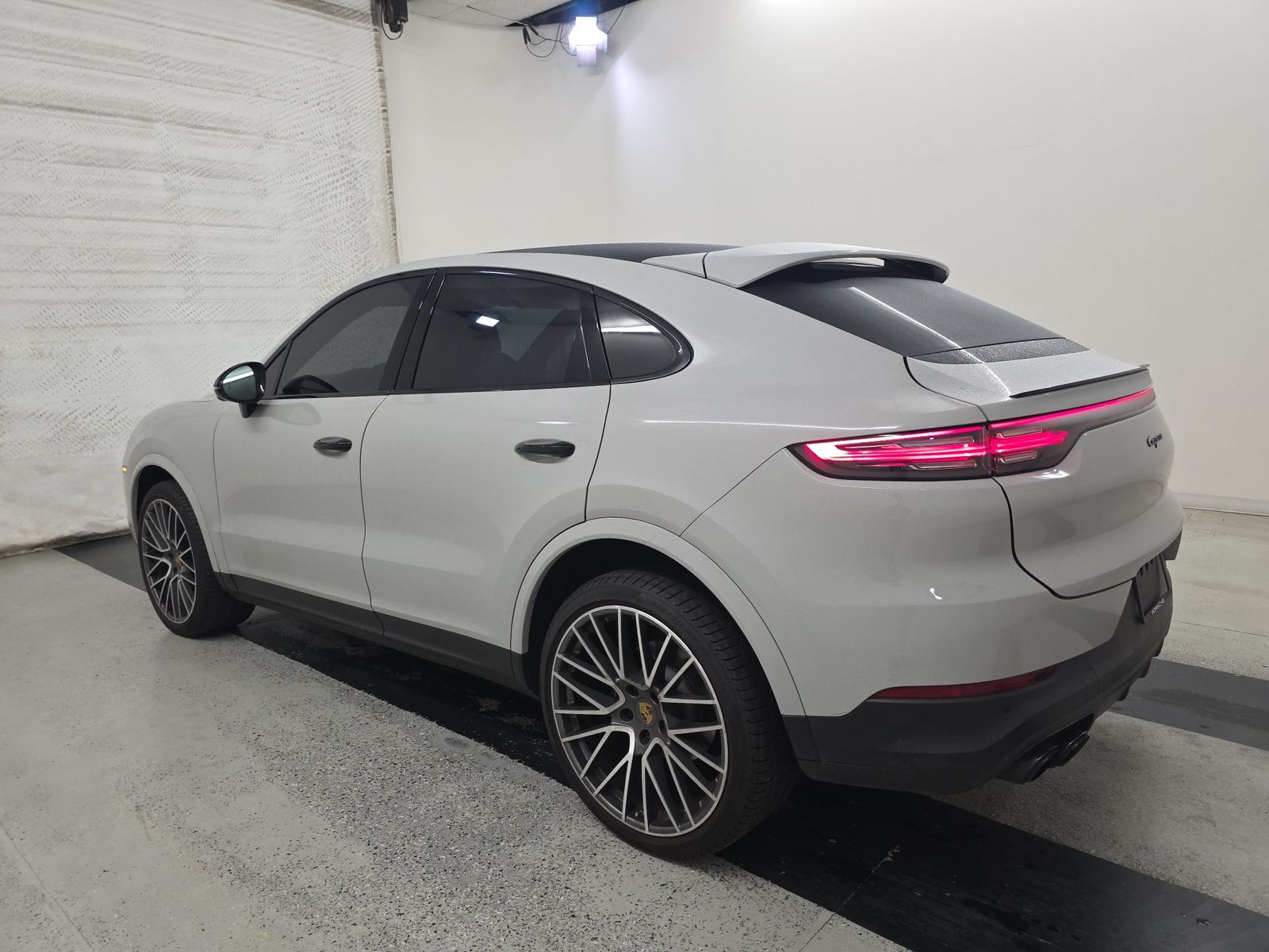 PORSCHE CAYENNE - 7