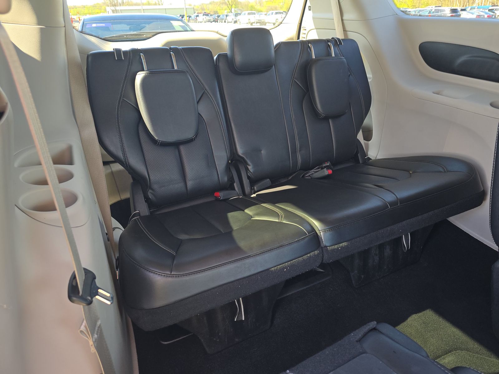 2023 Chrysler Pacifica Touring L FWD