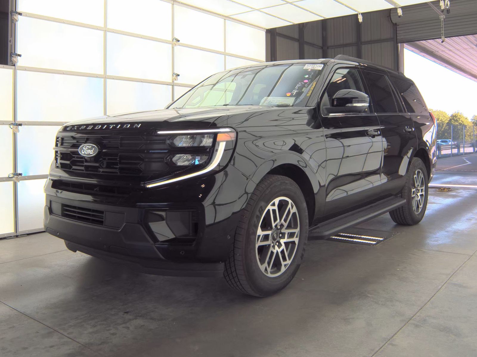FORD EXPEDITION - 1