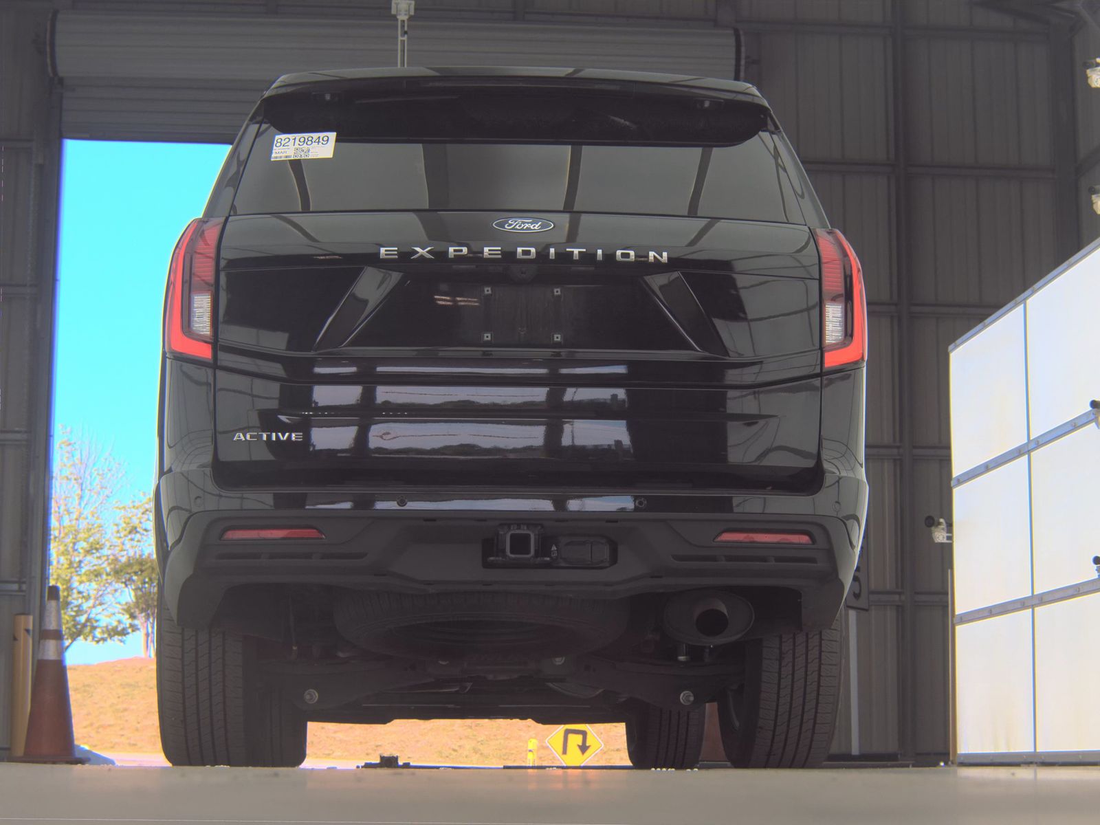 FORD EXPEDITION - 8