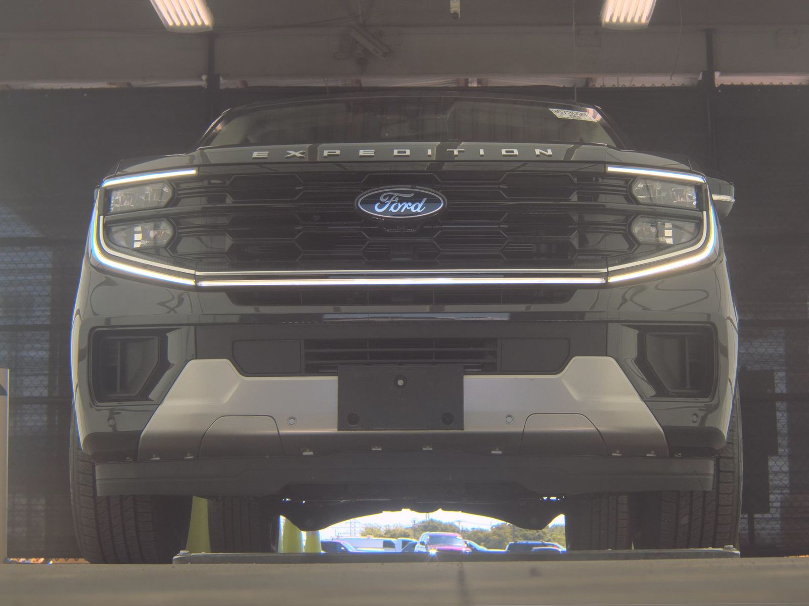 FORD EXPEDITION MAX - 4
