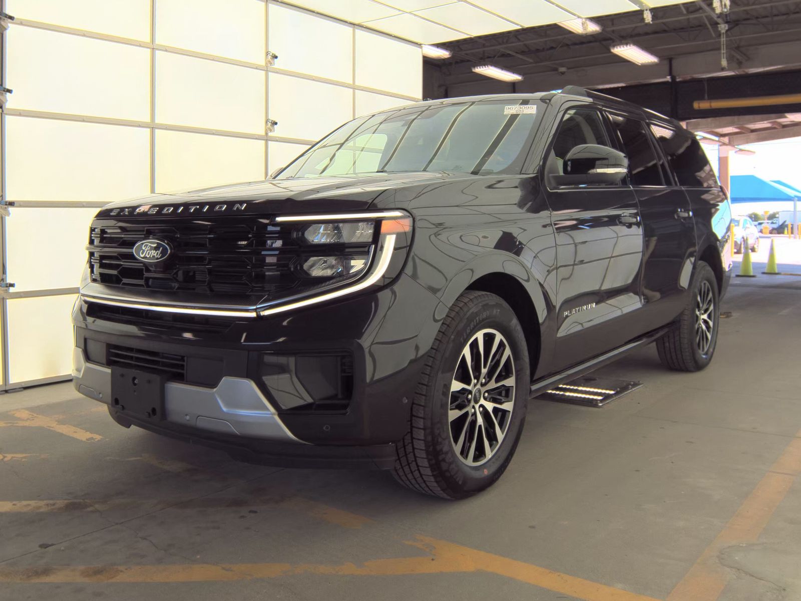 FORD EXPEDITION MAX - 1