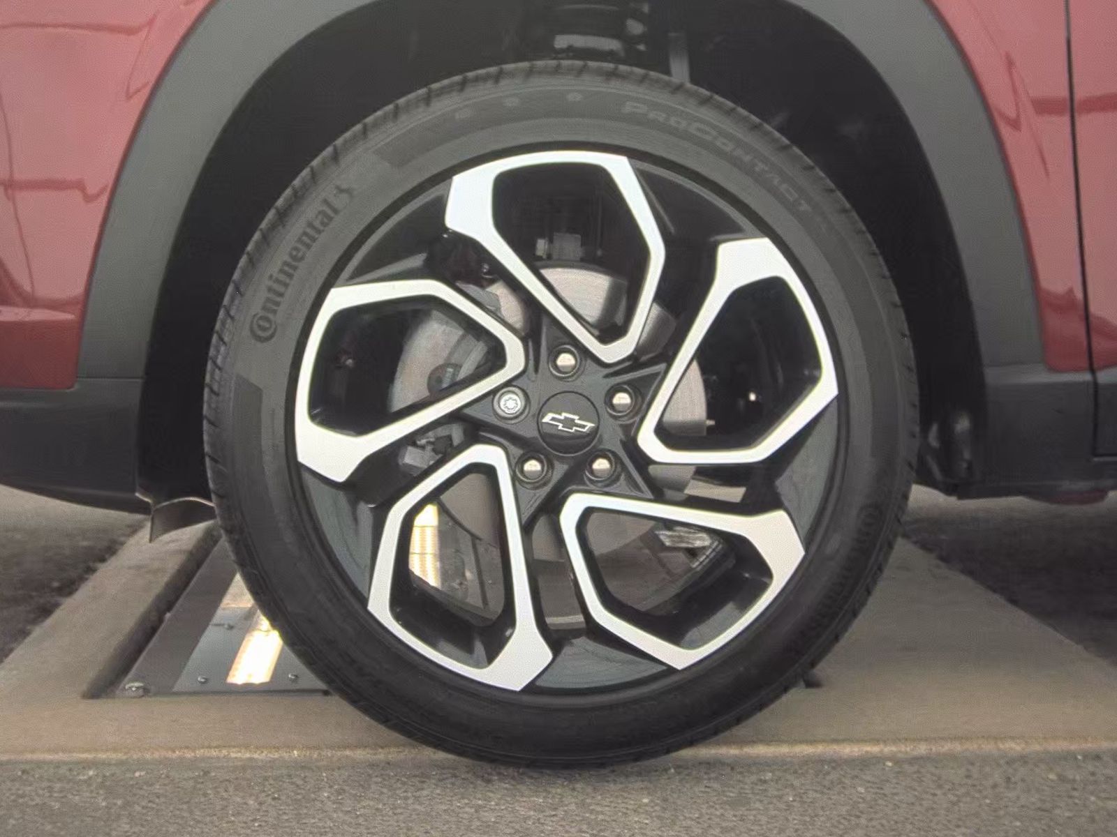 CHEVROLET TRAX - 10