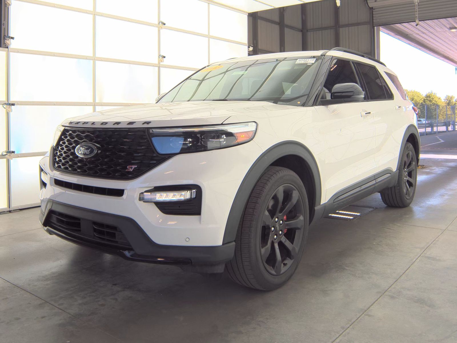 FORD EXPLORER - 1
