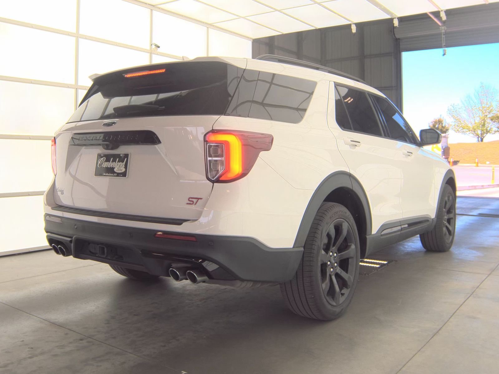 FORD EXPLORER - 6