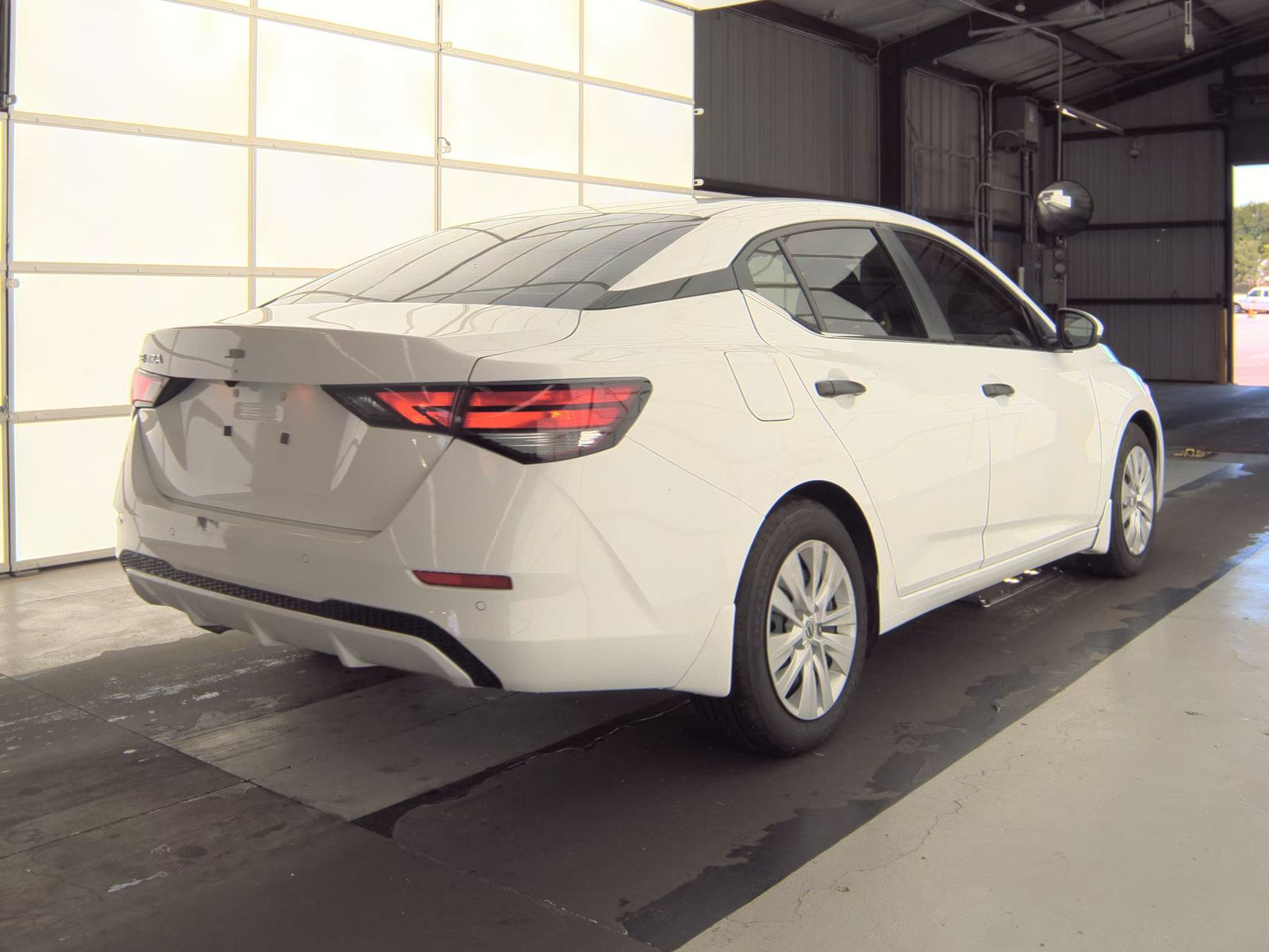 NISSAN SENTRA - 6