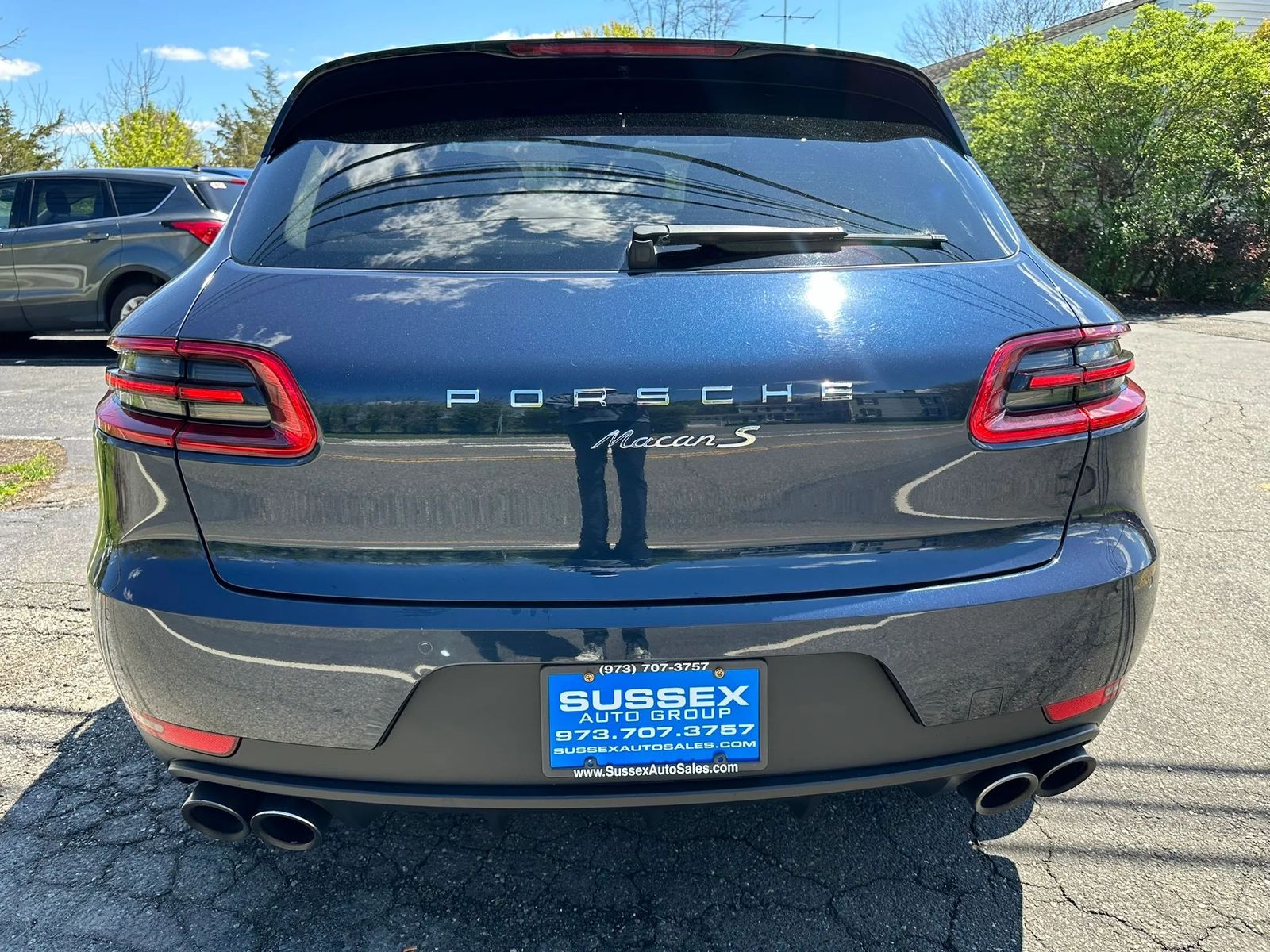 2017 Porsche Macan Base AWD