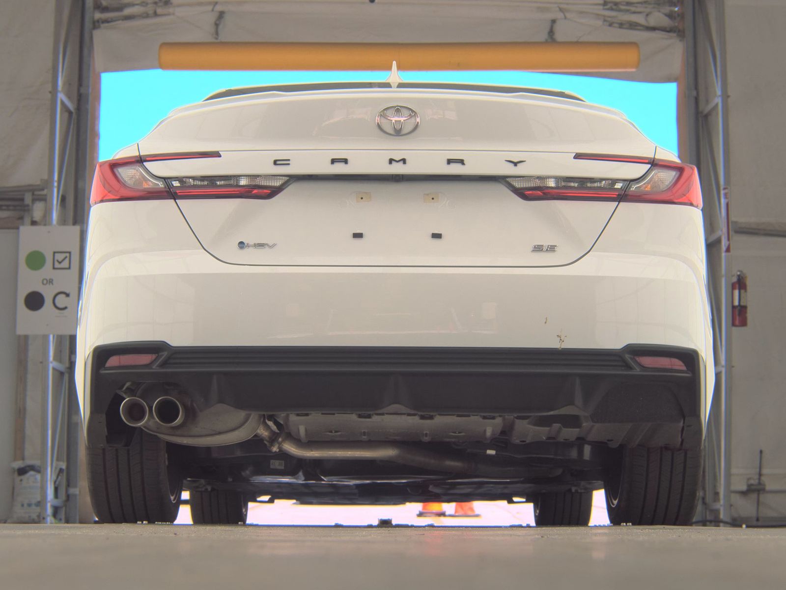 TOYOTA CAMRY - 8