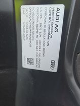Audi A4 Sedan S line Premium Plus снимка Audi A4 Sedan S line Premium Plus
