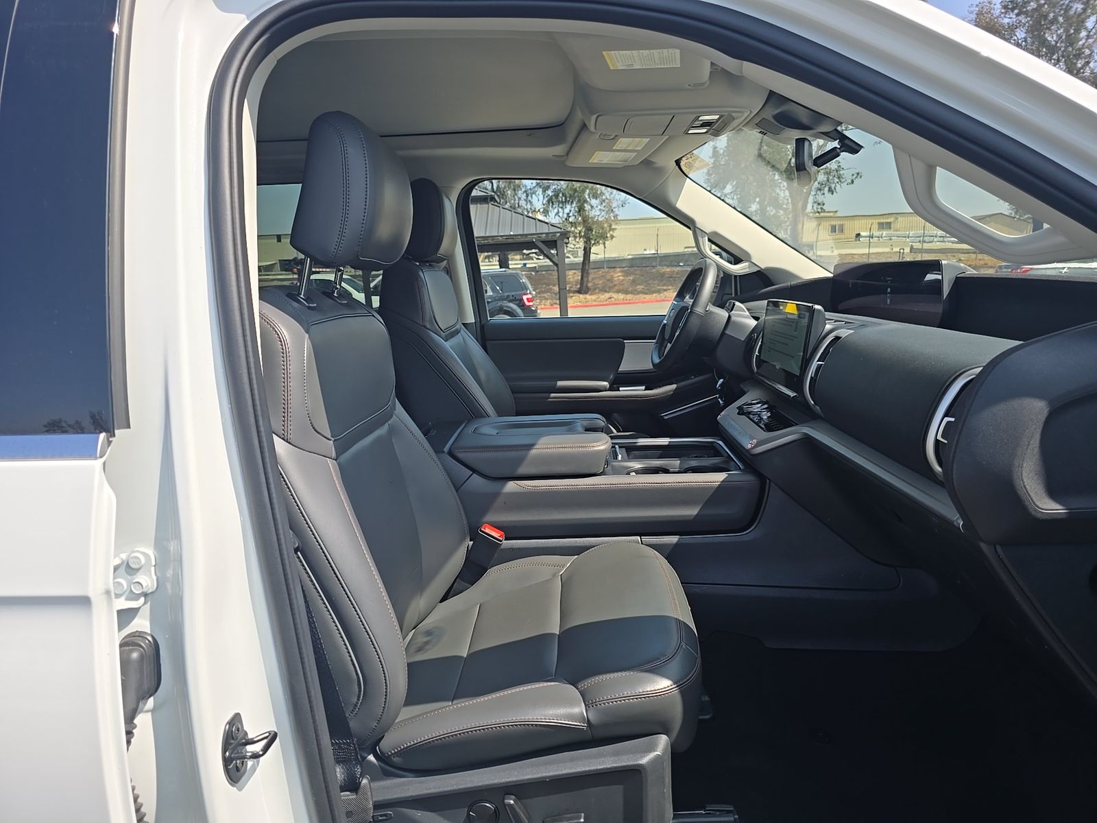 FORD EXPEDITION MAX - 9