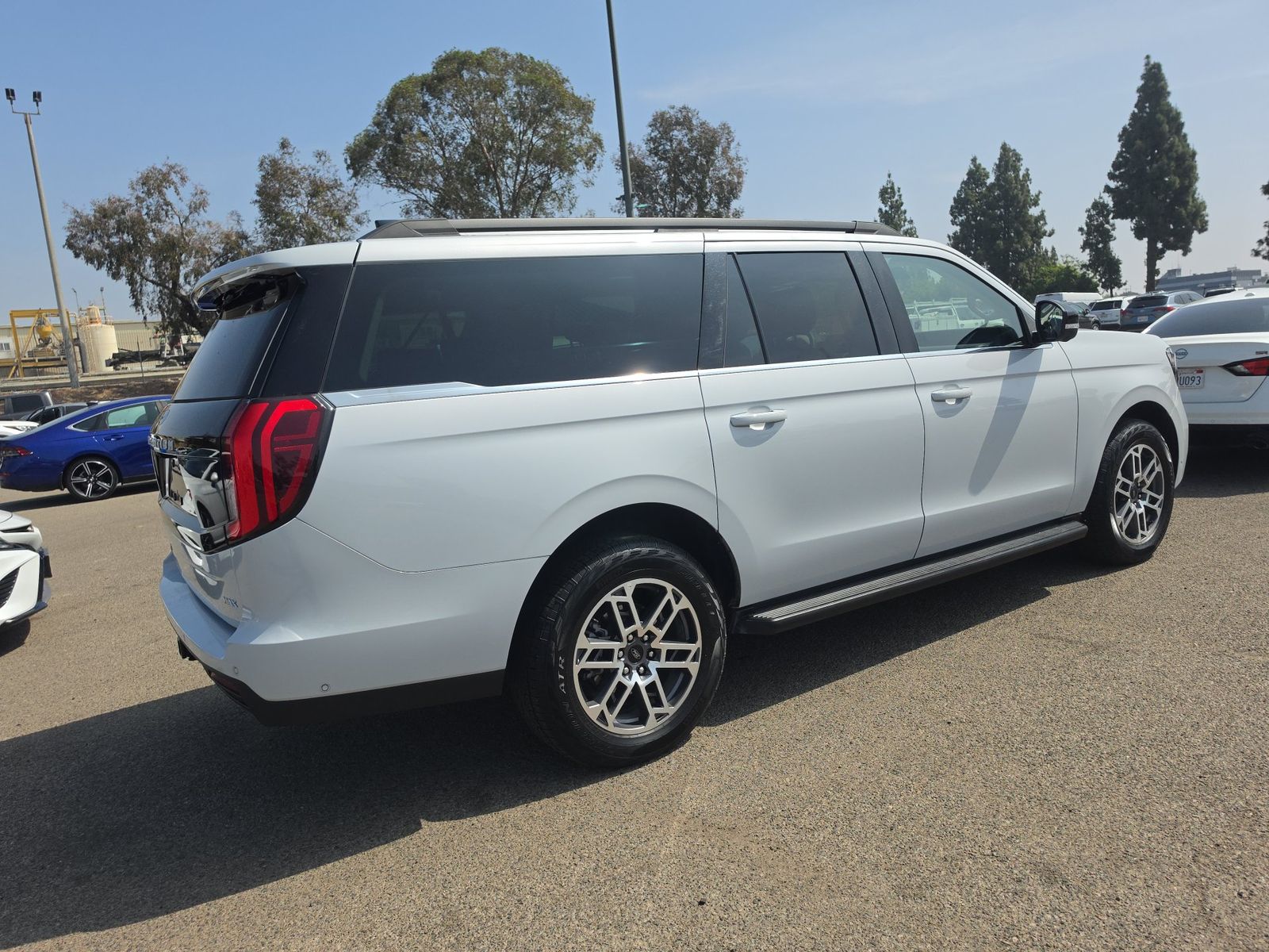 FORD EXPEDITION MAX - 5