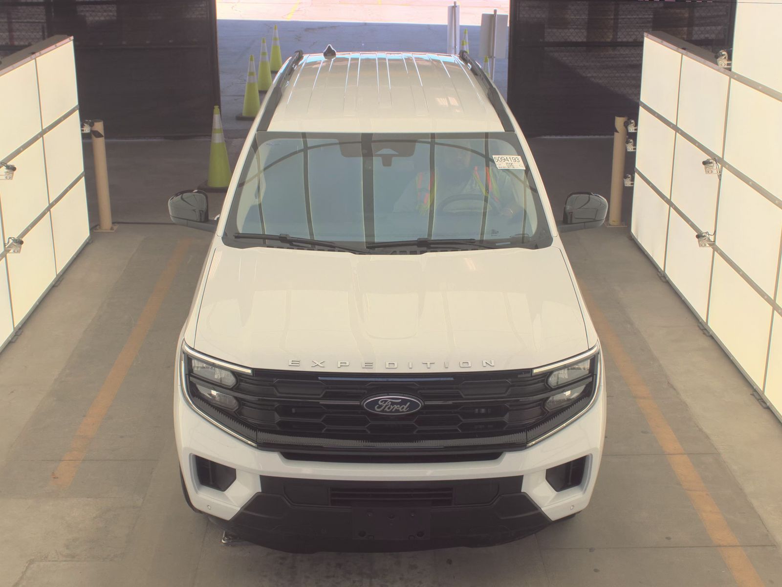 FORD EXPEDITION - 3