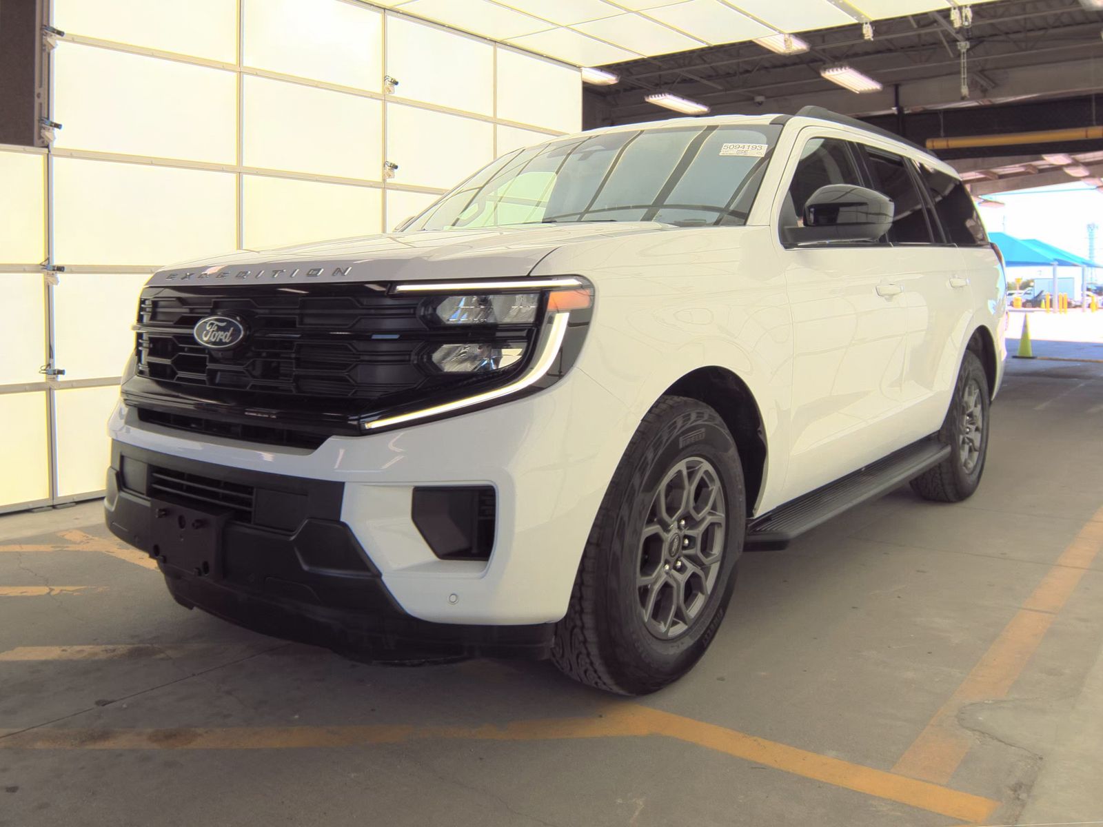 FORD EXPEDITION - 1