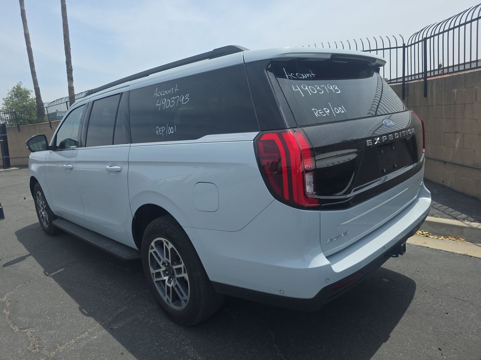 FORD EXPEDITION MAX - 7