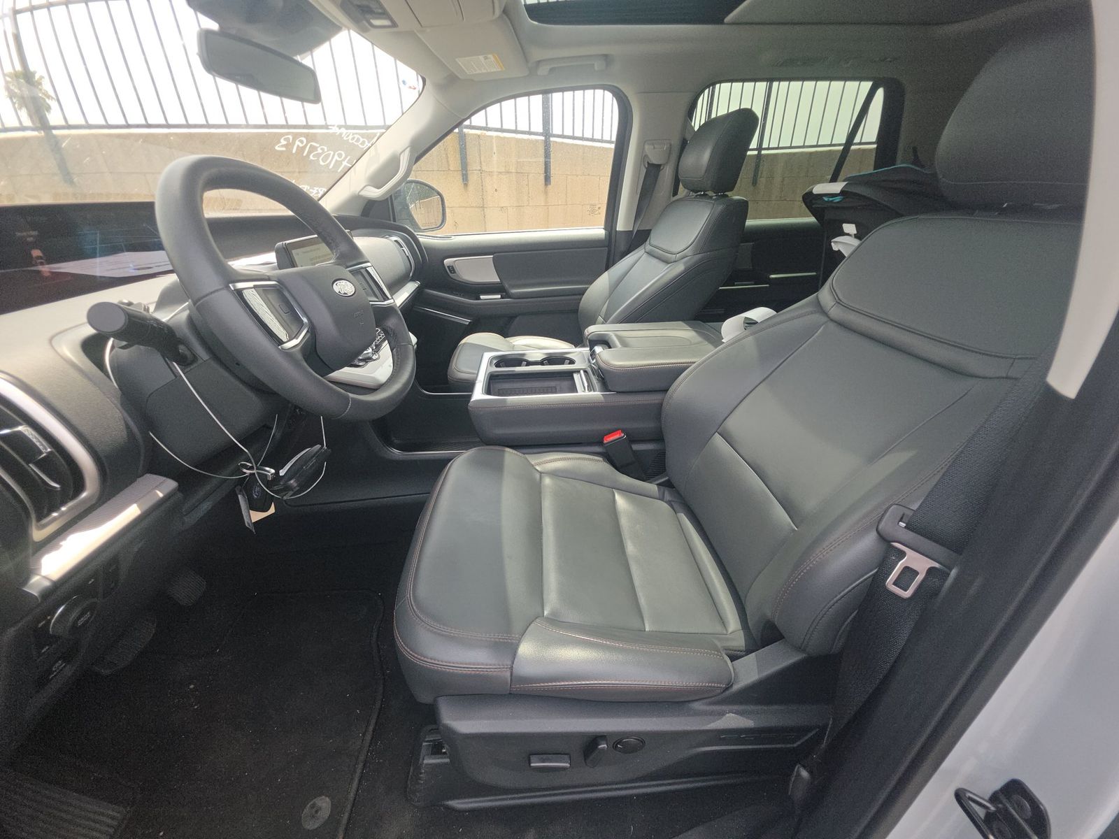 FORD EXPEDITION MAX - 8