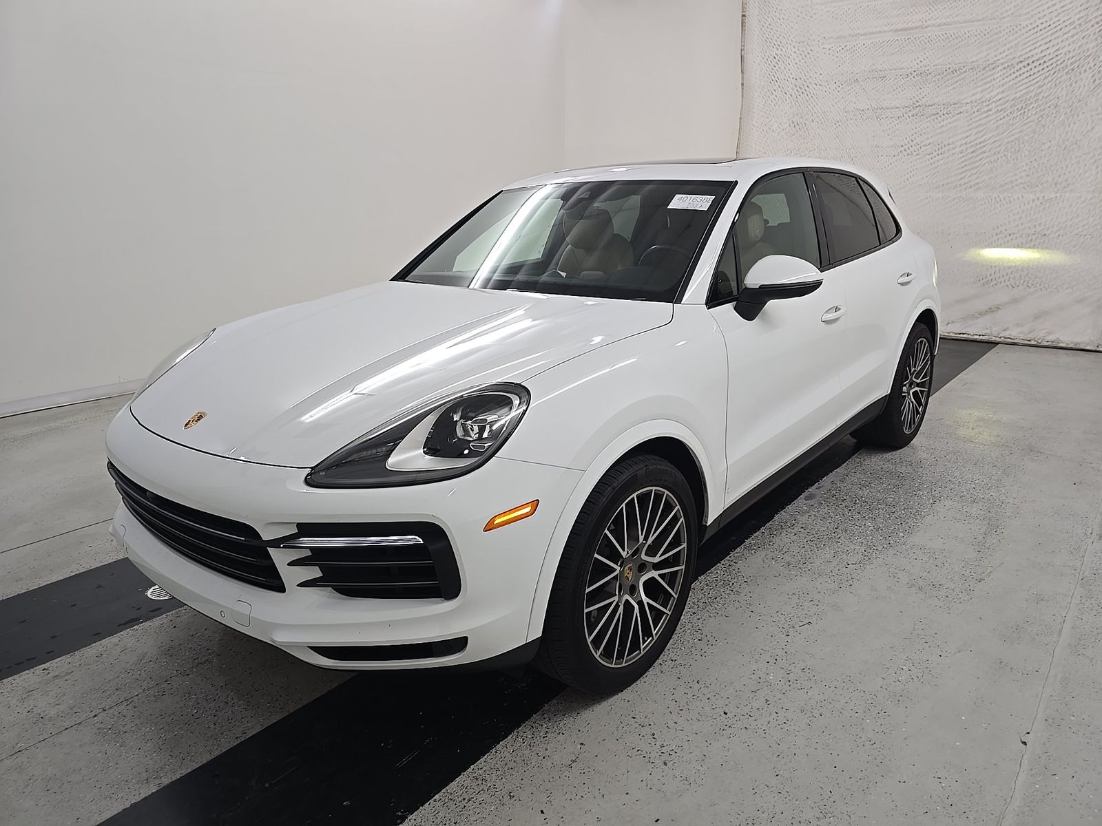 PORSCHE CAYENNE - 1