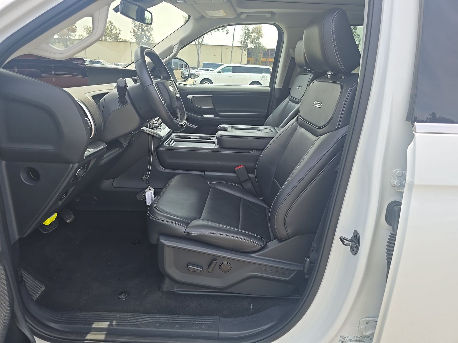 FORD EXPEDITION MAX - 8